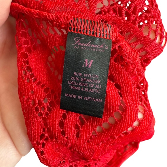 Frederick's of Hollywood Bodysuit MEDIUM Red Lace Kerry One Sleeve Cut-Out NWT - Picture 6 of 9